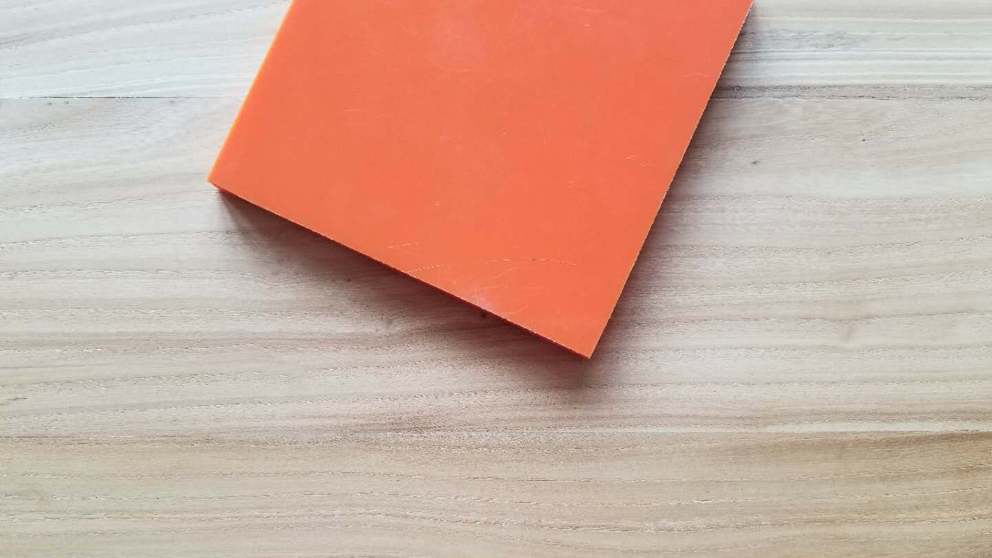 <a href=http://www.webnew.cn/product/2/1/35.html target=_blank class=infotextkey>超高分子量聚乙烯板</a>